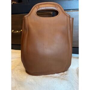 NEW without tags Coach Vintage Bucket Backpack in British Tan
